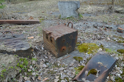 Выходные пулевые  отверстия.jpg