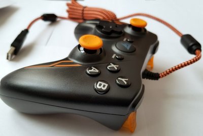 Thrustmaster GP XID PRO.jpg