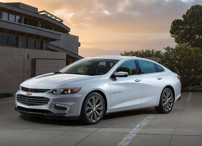 Chevrolet-Malibu-2016-2017-min.jpg