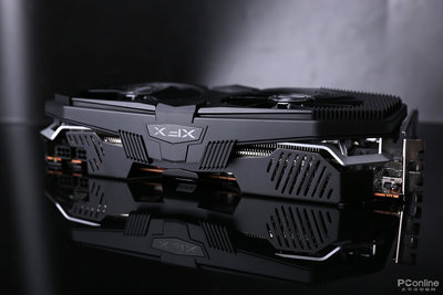 Custom-XFX-Radeon-RX-5700-XT-3.jpg