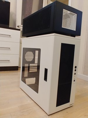 Caselabs-SM8-Pedestal.jpg