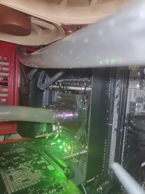 iqB3FRzPcP4.jpg