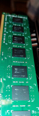 Patriot Viper 3 Series DDR3 PV316G160C9K (Black Mamba) chips.jpg