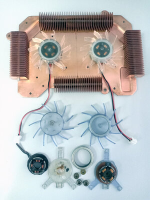 V9950-04.jpg