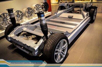 Tesla-Model-S-Bruselas-21.jpg