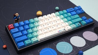 Varmilo Miya68-C Summit R2 (EC Sakura V2).jpg