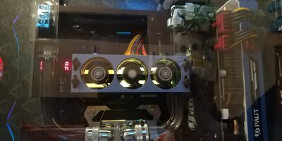corsair_fan.jpg