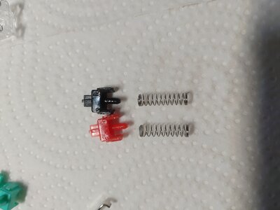 gateron_red-black.jpg