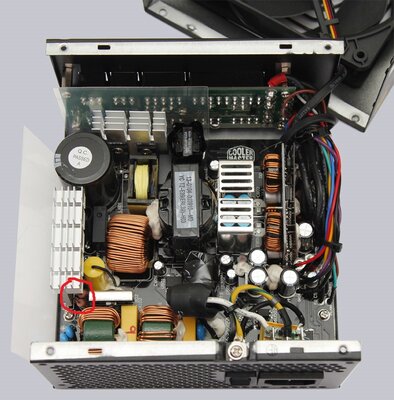 cooler_master_reactor_gold_750w_25.jpg