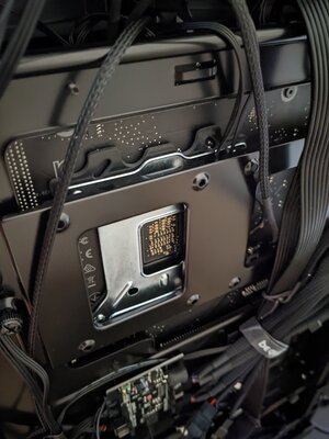 EK Supremacy backplate.jpg