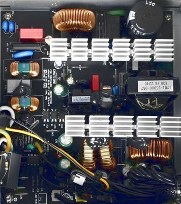 Helly ATX0600B - AZZA PSAZ AD-Z650 RGB.jpg