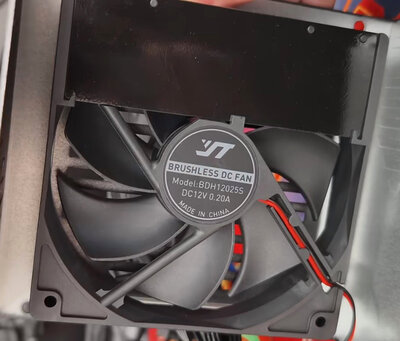 HEDY - MSI A650BNL - fan BDH12025S.jpg