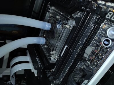 Bykski CPU-XPR-A-V2.jpg