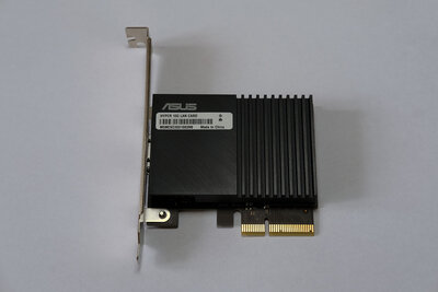 asus_hyper_10g_lan_card_1.jpg