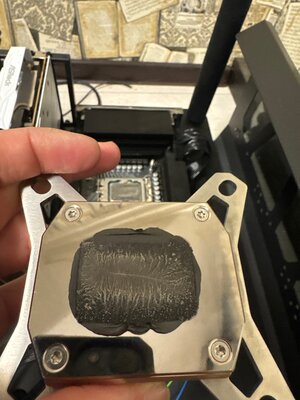 camphoto_758783491.jpeg
