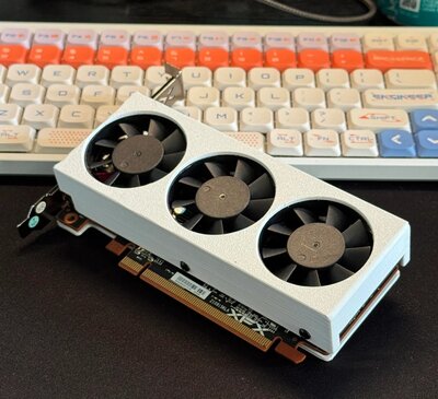 a07-side-panel-rx6400-gpu-shroud-mod-v0-842x49rhivjf1.jpg