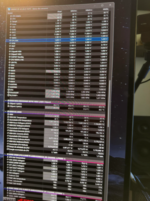manual-overclocking-9800x3d-multiplier-and-voltage-v0-nd78d9a8sore1.png