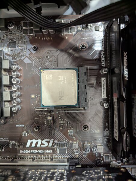 материнская плата.jpg