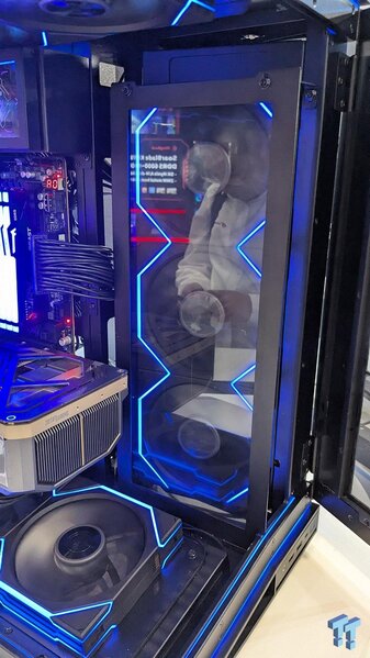 O11D EVO RGB V2 005.jpg