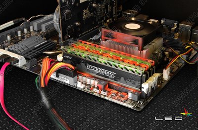 Crucial 4GB, Ballistix Smart Tracer RG.jpg