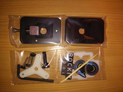 209DV8ItH8A.jpg