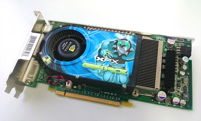 XFX 6800 Ultra 256MB PCIe.jpg